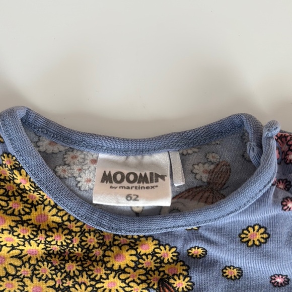 Baby’s Long Sleeve Cotton Dress with Moomin Characters 3-6 mos - Picture 4 of 7